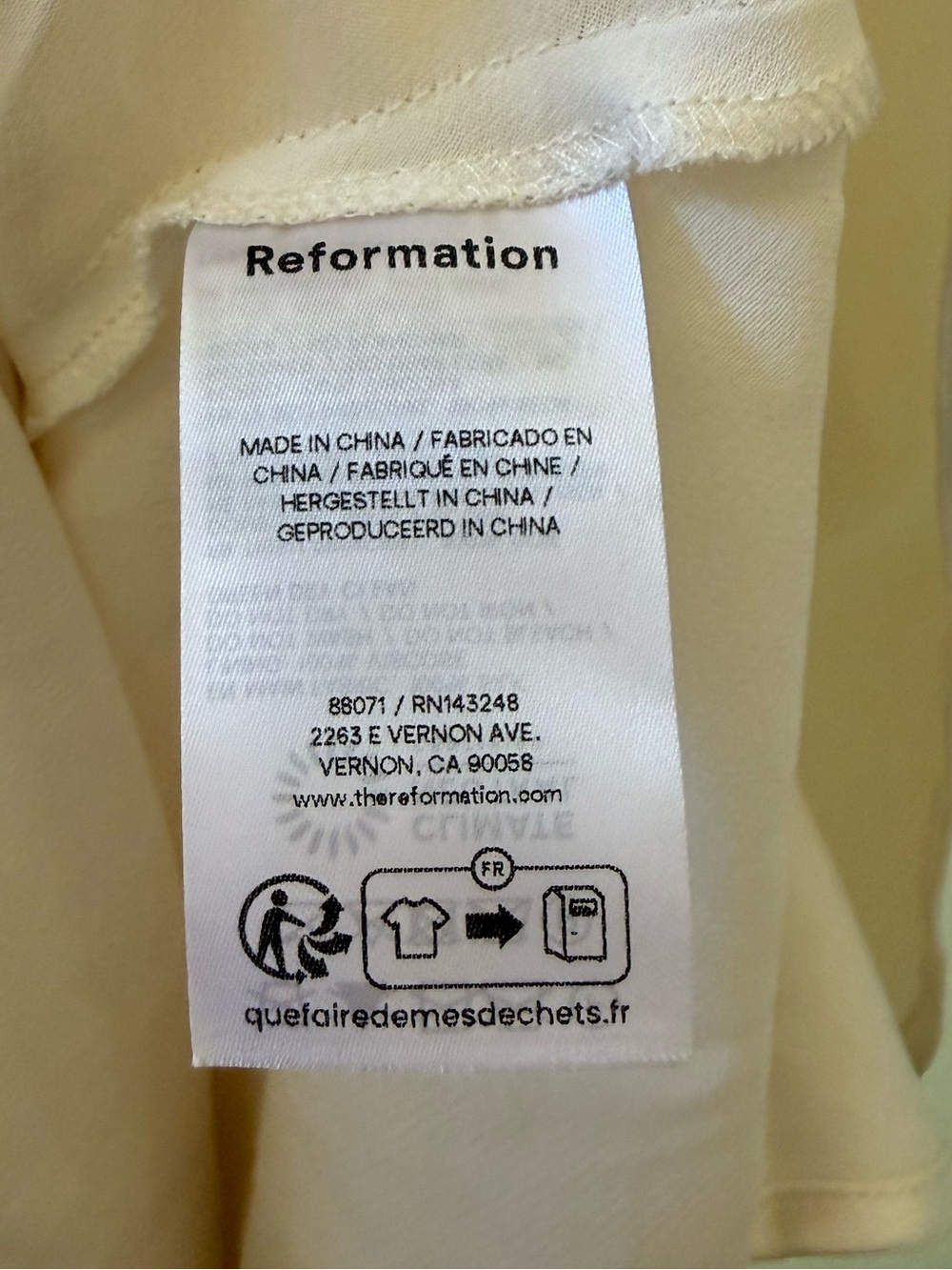 ๐ REFORMATION Ronda Maxi Silk Dress in Ivory Sz 0 - Picture 6 of 7